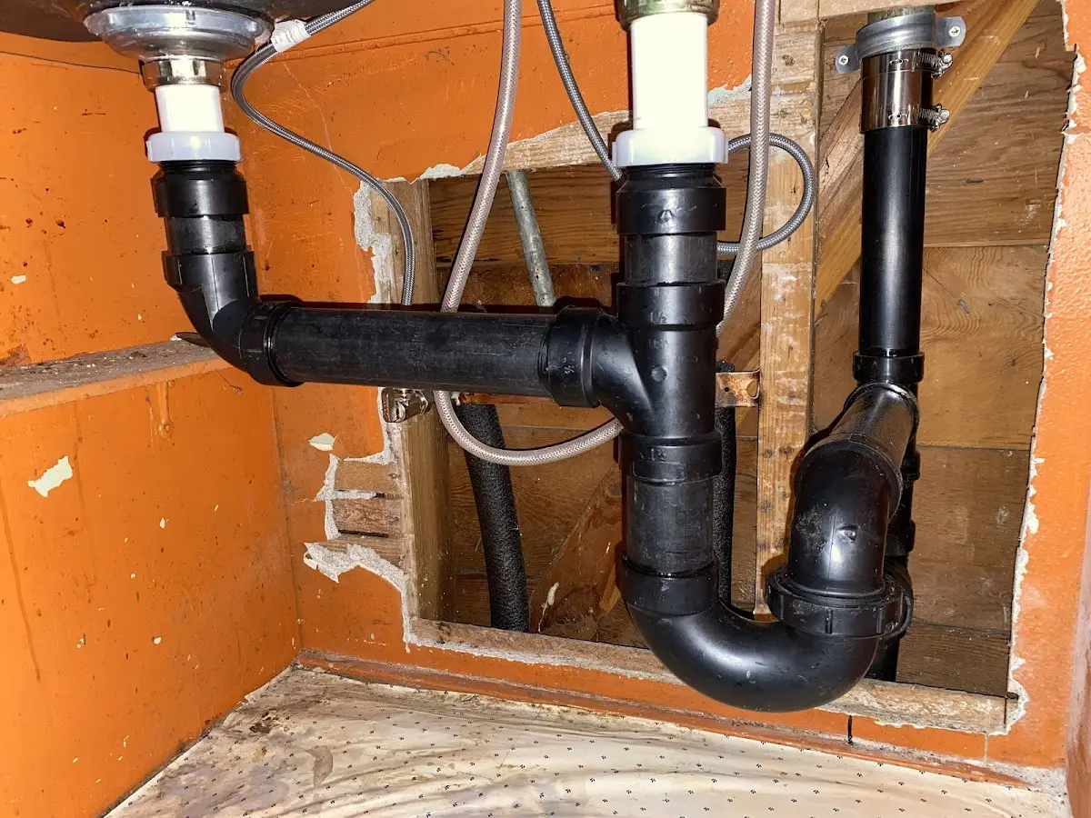 Professional Pipe Bursting equipment and tools on the job in London Britain